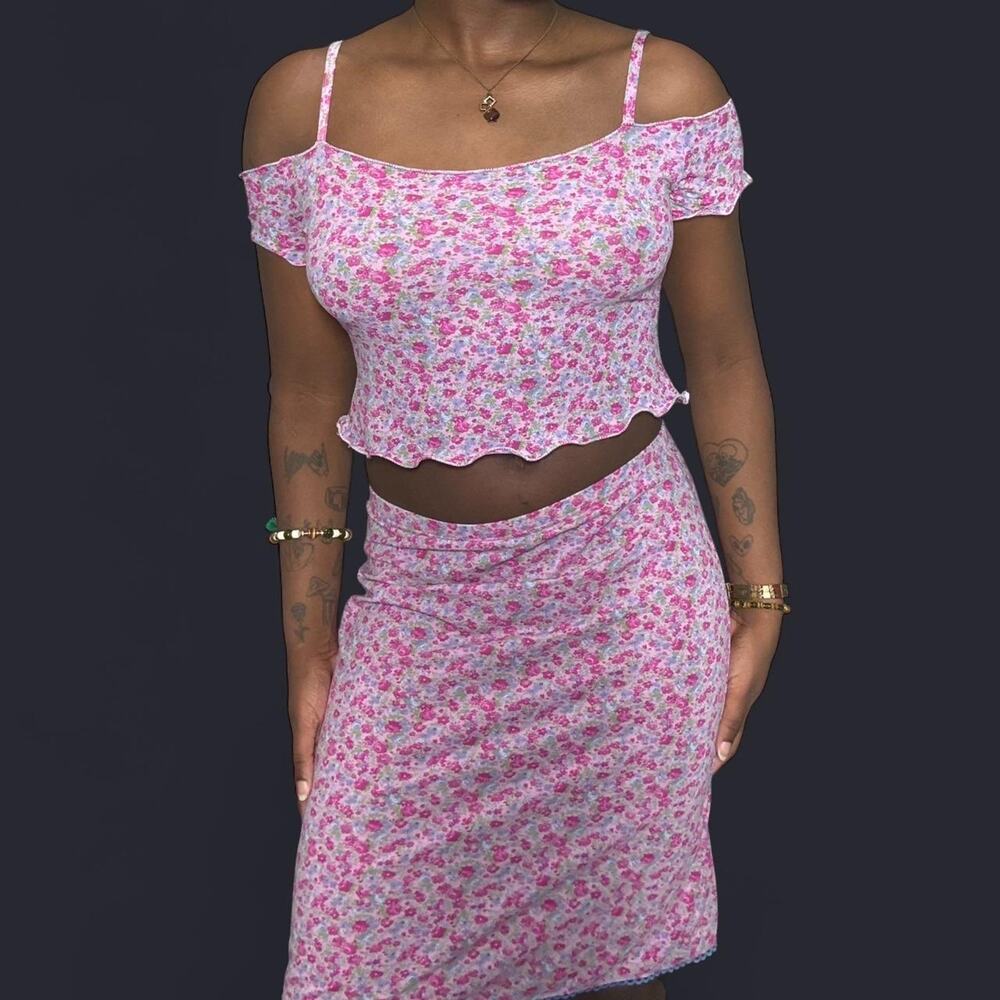 Pink/lavender floral crop top and skirt set